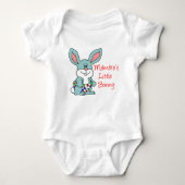 Memere's Little Bunny Baby Strampler (Vorderseite)