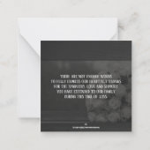 Memorial Cards Ein Strauß mit weißen Rosen-Monochr Mitteilungskarte (Rückseite)