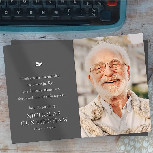 Memorial Einfaches Minimalistisches modernes Foto Dankeskarte