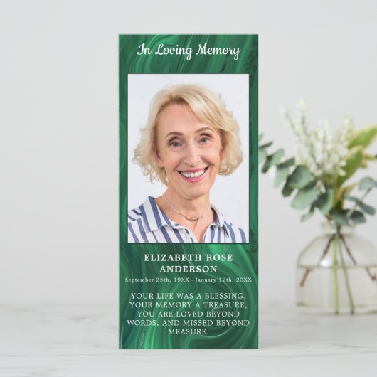 Memorial Emerald Green Beerdigung Gebet-Karte Foto (Stehend Vorderseite)