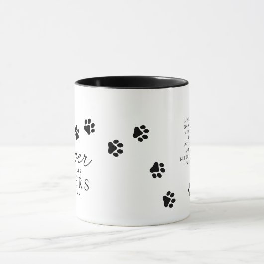 Memorial für Haustiere in unserem Herzen Moderner Tasse (Zentrum)