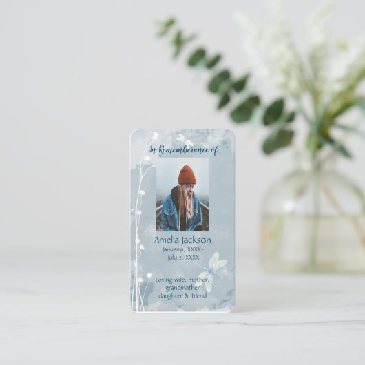 Memorial Memory Card Dragonfly White Flower Visitenkarte (Stehend Vorderseite)