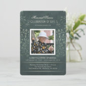 Memorial Service Aquamarin Floral Foto Custom Einl Einladung (Stehend Vorderseite)