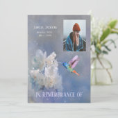 Memorial Service laden Hummingbird White Blume ein Einladung (Stehend Vorderseite)