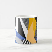 Memphis Style: Creative Geometric Collage. Kaffeetasse (Mittel)
