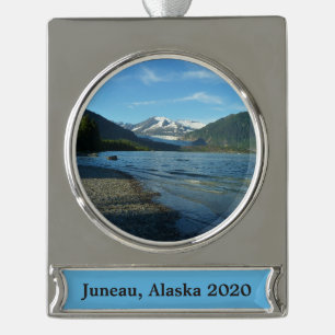 Mendenhall Lake in Juneau Alaska Banner-Ornament Silber