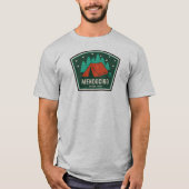 Mendocino National Forest Camping T-Shirt (Vorderseite)