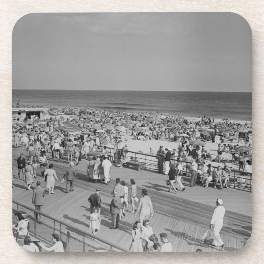 Menge am Strand Untersetzer (Vorderseite)
