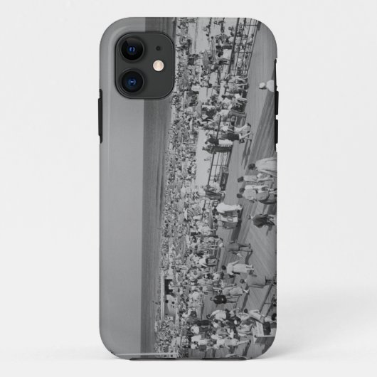Menge auf Strand Case-Mate iPhone Hülle (Rückseite)