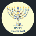 Menorah-Aufkleber Runder Aufkleber<br><div class="desc">Dutzende konzentrische Kreise bilden sich zusammen,  um eine beleuchtete Hanukkah menorah zu bilden. Fügen Sie Ihre Nachricht hinzu. Verwenden Sie als Umschlag Aufkleber,  auf Geschenken oder geben Sie als Gefallen. Sie können auch den Hintergrund ändern,  wenn Sie möchten. Verfügbar in passenden Produkten. com</div>