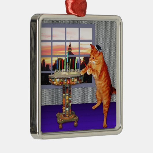 menorah cat.jpg silbernes ornament (Rechts)