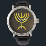 Menorah Flame Armbanduhr<br><div class="desc">Eine digitale Darstellung der jüdischen siebenverzweigten Menorah (Hebräisch: מְ נ וֹ רָ ). Die siebenverzweigte Menorah, die im tragbaren Set von Moses in der Wildnis und später im Tempel in Jerusalem verwendet wird, ist seit der Antike ein Symbol des Judentums und das Emblem des modernen Staat Israel. Der Kohanim zündete...</div>