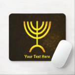 Menorah Flame Mousepad<br><div class="desc">Eine digitale Darstellung der jüdischen siebenverzweigten Menorah (Hebräisch: מְ נ וֹ רָ ‎). Passen Sie Ihren eigenen Text an. Die siebenverzweigte Menorah, die im tragbaren Set von Moses in der Wildnis und später im Tempel in Jerusalem verwendet wird, ist seit der Antike ein Symbol des Judentums und das Emblem des...</div>