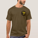 Menorah Flame T-Shirt<br><div class="desc">Eine digitale Darstellung der jüdischen siebenverzweigten Menorah (Hebräisch: מְ נ וֹ רָ ‎). Die siebenverzweigte Menorah, die im tragbaren Set von Moses in der Wildnis und später im Tempel in Jerusalem verwendet wird, ist seit der Antike ein Symbol des Judentums und das Emblem des modernen Staat Israel. Der Kohanim zündete...</div>