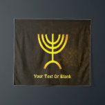 Menorah Flame Wandteppich<br><div class="desc">Eine braune und goldene digitale Darstellung der jüdischen siebenverzweigten Menorah (Hebräisch: מְ נ וֹ רָ ‎). Fügen Sie Ihren eigenen Text hinzu. Die siebenverzweigte Menorah, die im tragbaren Set von Moses in der Wildnis und später im Tempel in Jerusalem verwendet wird, ist seit der Antike ein Symbol des Judentums und...</div>