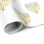 Menorah Hanukkah Blue Candles Zeichnend Urlaub Geschenkpapier<br><div class="desc">Imitate Goldfolie Menorah Kerzen für Ihre Hanukah Feier auf Champagner-farbenen Hintergrund. Whimsical menorah Illustration mit weißen Sternen bedeckte Himmelskerzen auf einem Imitat Gold menorah Kerzenständer. Menorah elegante Sterne Hochzeit Hanukkah illustrierte Design Geschenke und Papierprodukte.</div>