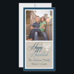 Menorah Hanukkah Foto-Karte Feiertagskarte<br><div class="desc">Menorah Hanukkah Foto-Karte. Passen Sie diese Karte an,  indem Sie Ihr Foto hinzufügen.</div>