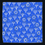 Menorah Star von David Hanukkah Pattern Blue White Halstuch<br><div class="desc">Genießen Sie dieses skurrile Muster auf dieser farbenfrohen Bandana. Sie können immer Ihren eigenen Text hinzufügen. Lass mir Bescheid,  wenn du etwas Maßgeschneidert haben möchtest. Wenn du es kaufst,  danke! Stellen Sie sicher,  dass Sie ein Bild auf Instagram von ihm in Aktion teilen und mich @shoshannahscribbles markieren:)</div>