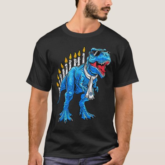 Menorasaurus Hanukkah T Rex Dinosaur Dino Chanukah T-Shirt (Vorderseite)