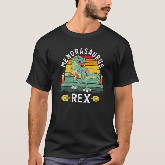 Menorasaurus Rex Dinosaur Rex Hanukkah Menora Pun T-Shirt (Vorderseite)