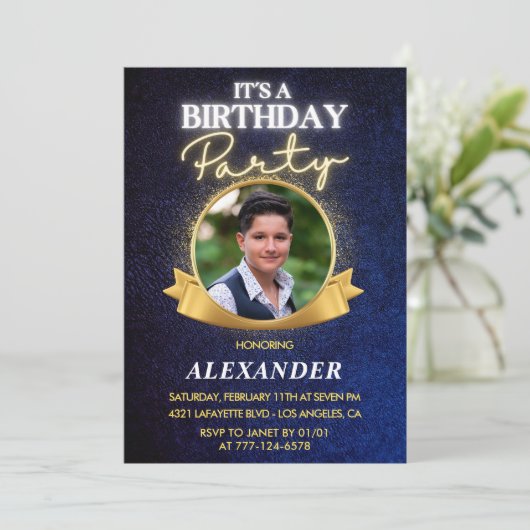 Mens 15. Geburtstag Einladungen Elegant Chic (Stehend Vorderseite)