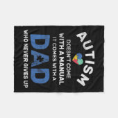 Mens Autism Dad Never Gives Up Autism Awareness Fleecedecke (Vorderseite (Horizontal))