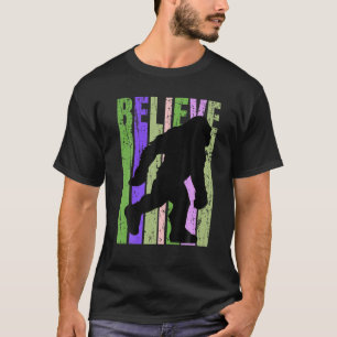 Mens Bigfoot Yeti Vintag Verstörter Spaß Geburtsta T-Shirt