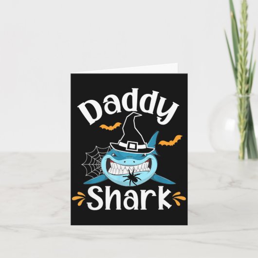 Mens Daddy Shark Funny Halloween Daddy Announcemen Karte (Vorderseite)