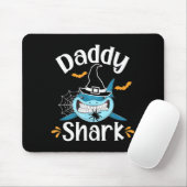 Mens Daddy Shark Funny Halloween Daddy Announcemen Mousepad (Mit Mouse)