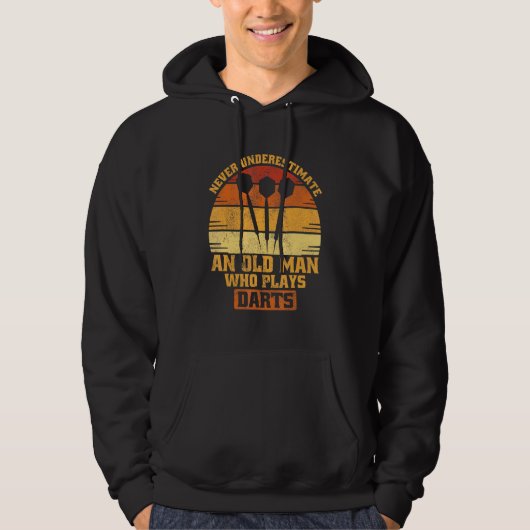 Mens Darts Player werfen Darts Tipp Hoodie (Vorderseite)