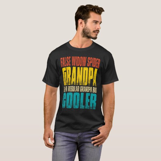 Mens False Widow Spider Opa wie ein normales Grand T-Shirt (Vorne ganz)