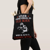 Mens Ferret - Unterschätze niemals einen Mann mit Tasche (Von Nahem)