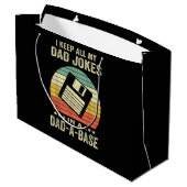 Mens Funny dad Jokes in dad-a-Base Große Geschenktüte (Rückseite Schrägansicht)