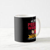 Mens FUNNY RETIRED POSTAL WORKER POSTMAN RETIREMS Kaffeetasse (VorderseiteRechts)