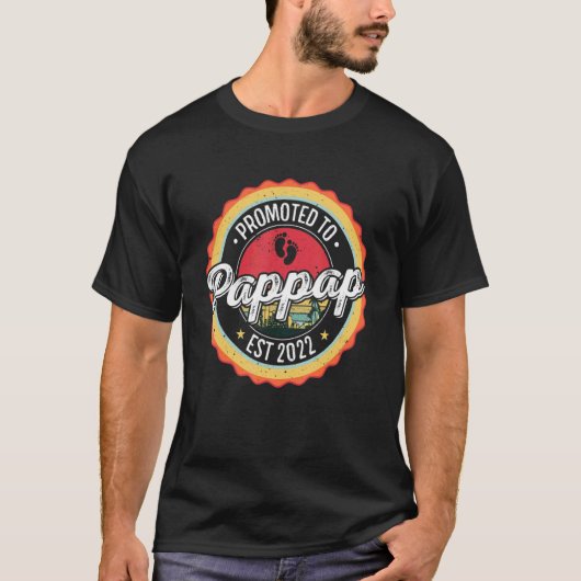 Mens für Pappap Est 2022 angeworben, neues Pappap T-Shirt (Vorderseite)