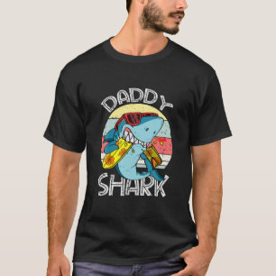 Mens Great Daddy Shark Vatertag Sunset Vingtag T-Shirt