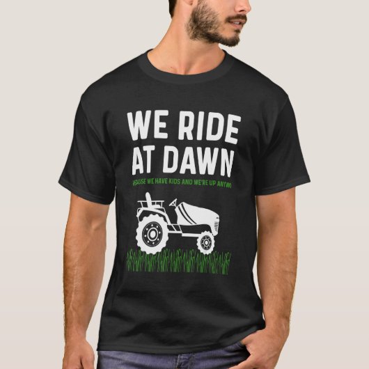 Mens Lawn Mower Vater fahren wir bei Morgenmähen V T-Shirt (Vorderseite)