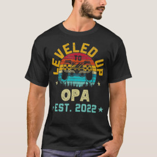 Mens Leveled up to Opa est 2022 propagierte Videos T-Shirt