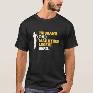 Mens Marathon läuft für Ihr Marathon-Ehemann T-Shirt