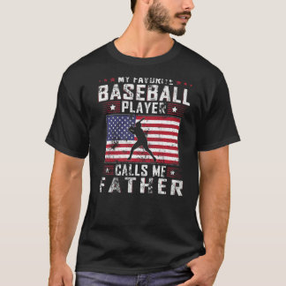 Mens mein Lieblings-Baseball-Spieler ruft mich Vat T-Shirt