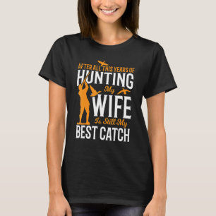 Mens meine Ehefrau ist meine beste Hunter-Husband- T-Shirt
