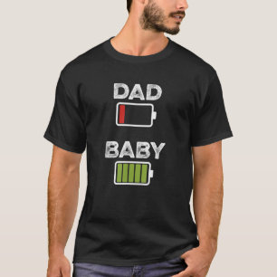 Mens müde Vater Low-Battery Baby Volllade Funny T-Shirt
