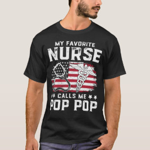 Mens My Lieblings-Krankenschwester nennt mich Pop T-Shirt