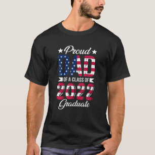 Mens Proud Dad Of A Class Of 2022 Graduate USA Fla T-Shirt