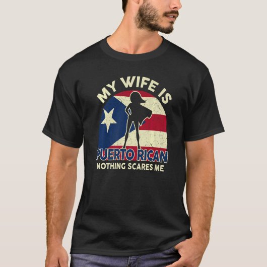 Mens Puerto Rico Flag Meine Ehefrau ist Puerto Ric T-Shirt (Vorderseite)