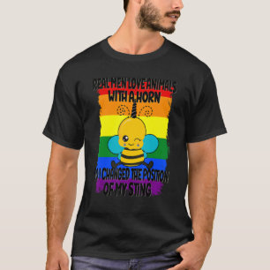 Mens Real Men Pride LGBTQ Bienen Funny Gay Rainbow T-Shirt