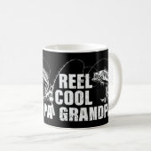 Mens Reel Cool Grandpa Design mit Fisch und Fishin Kaffeetasse (VorderseiteRechts)