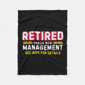 Men's Retro Retired Under New Management See Wife  Fleecedecke (Vorderseite)