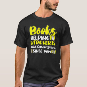Mens stellt Bücher vor, die antisoziale Person les T-Shirt