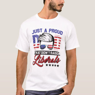 Mens Stolz Vater, der das T-Shirt der Liberalen im